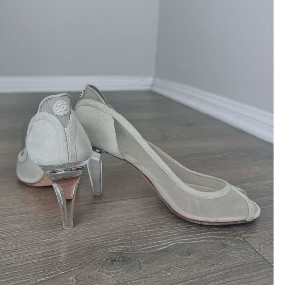 Chanel Vintage‎ Ivory Mesh Heels Size 38 Ultra Rare Audrey Hepburn Blair Waldorf - Picture 7 of 10